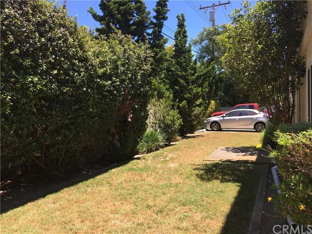 Supplied property photograph 02.