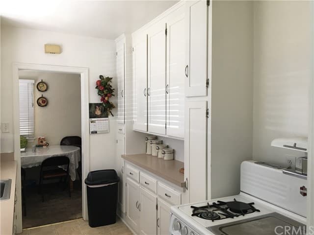 Supplied property photograph 05.